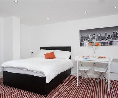 Brownhill Studio In Leeds Лидс Экстерьер фото